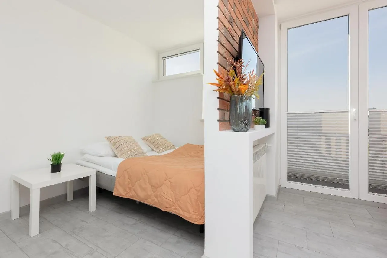 Chlodna Apartments With A City View Wola By Noclegi Renters Warschau 0*,  Polen